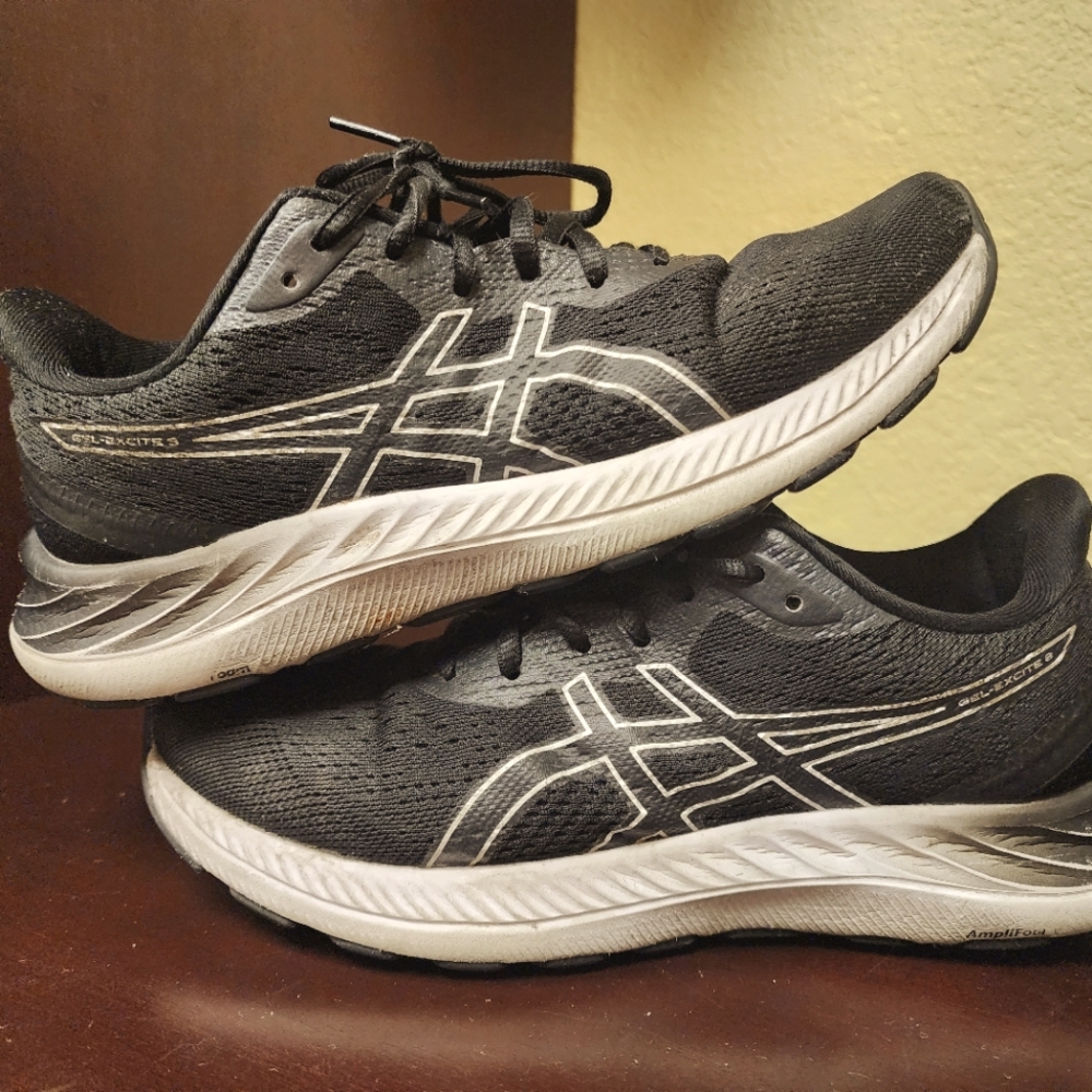 ASICS Women's GEL-EXCITE